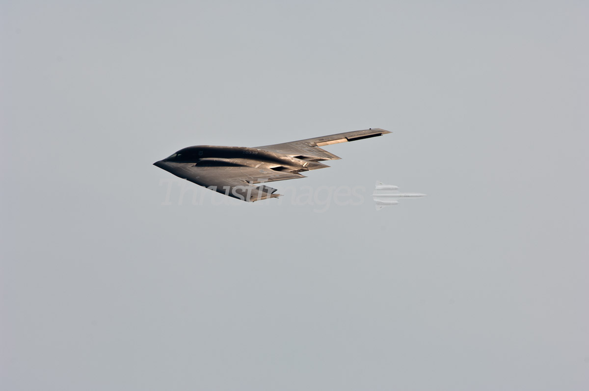 Northrop Grumman B-2A Spirit 88-0330 / WM (cn 1009/AV-9) "Spirit